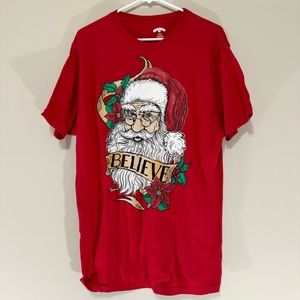 Holiday Time Cotton Blend Santa Believe T-shirt Size L